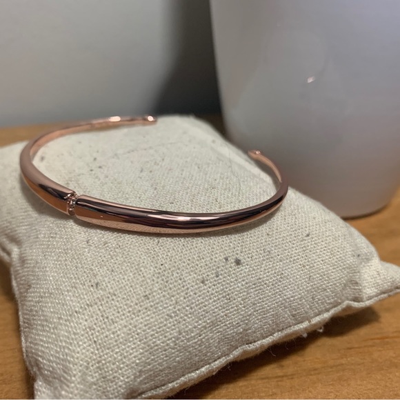 Pave Insert Cuff Rose Gold - Picture 2 of 2